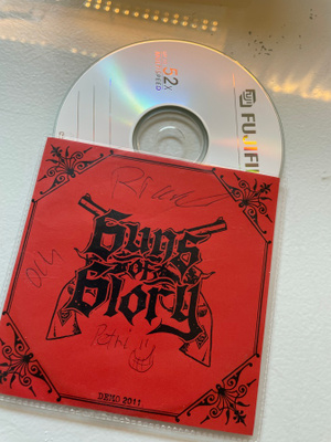 Guns of glory . Demo 2011 nimmarit  CDr