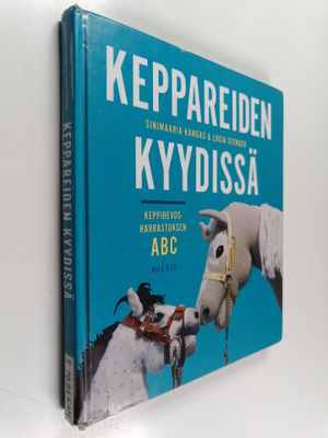 Sinimaaria Kangas ym. : Keppareiden kyydissä : keppihevos...