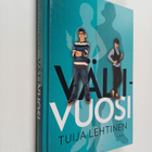 Tuija Lehtinen : Välivuosi - pikkukuva 1