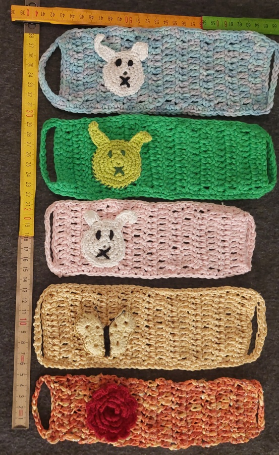 Alina´s Handmade käsin virkattu sormisuoja Teemukiin