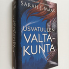 Sarah J. Maas : Usvatuulen valtakunta - pikkukuva 1