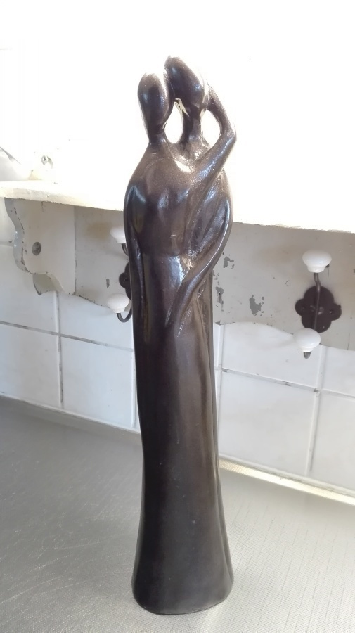 KAUNIS SISUSTUSPATSAS, korkeus 39 cm