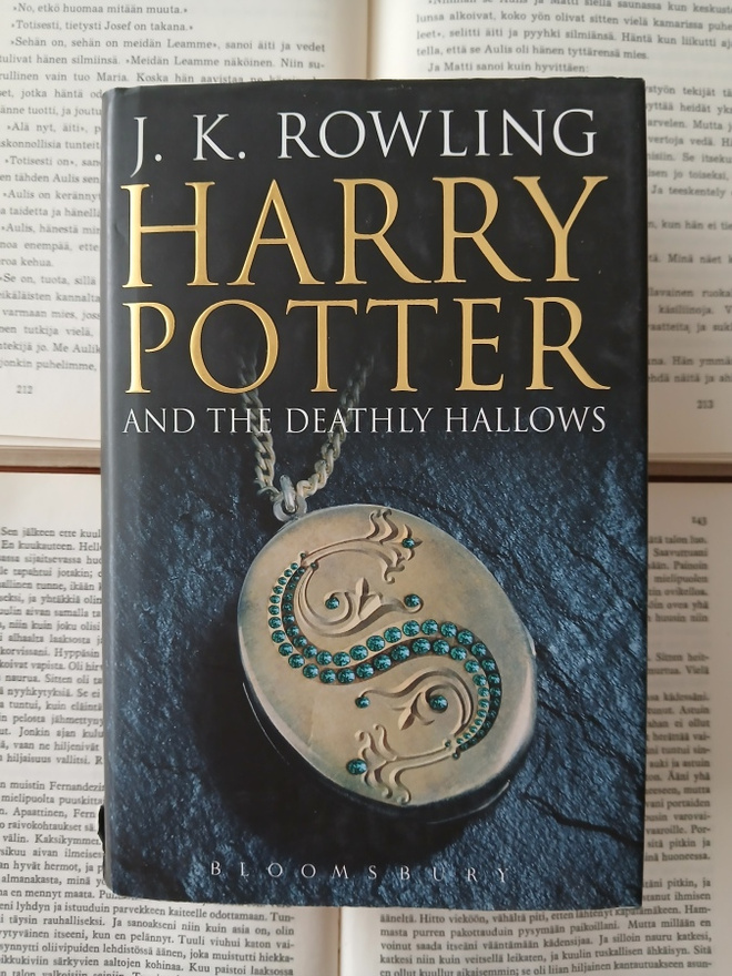 J.K. Rowling - Harry Potter and the Deathly Hallows (hardc.)