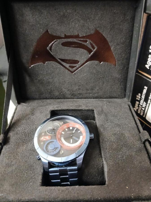 POLICE Batman vs SUPERMAN watch - HEAD HUNTER STORE.