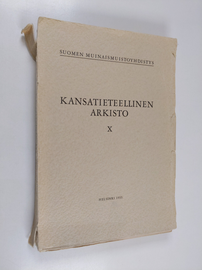 Kansatieteellinen arkisto 10 : Das Dreschen in Finnland