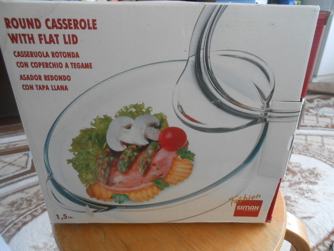 Lasillinen pyöreä kattila kannella 1,5L. Uusi.