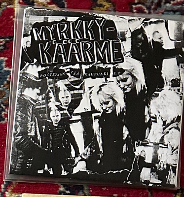 Myrkky-Käärme - Poltetaan tää kaupunki EP 7" 2017