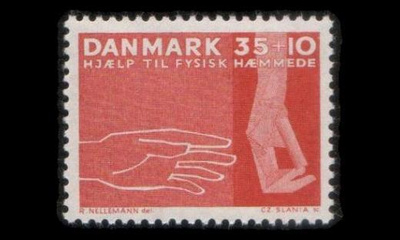 Tanska 415y ** Vammaistenrahasto y-paperi (1963)