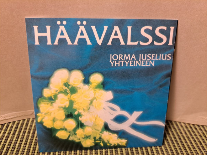 Jorma Juselius yhtyeineen:Häävalssi CD