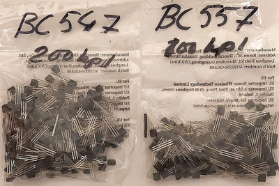 300kpl BC547 ja BC557 transistoreita