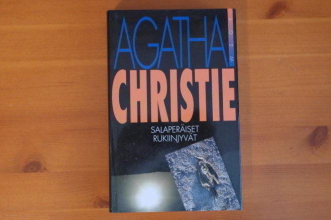 Agatha Christie:Salaperäiset rukiinjyvät.5.P.1991.Sid.Kp.