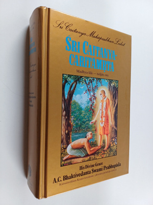 A. C. Bhaktivedanta : Sri Caitanya-caritamrta 4. osa, luv...