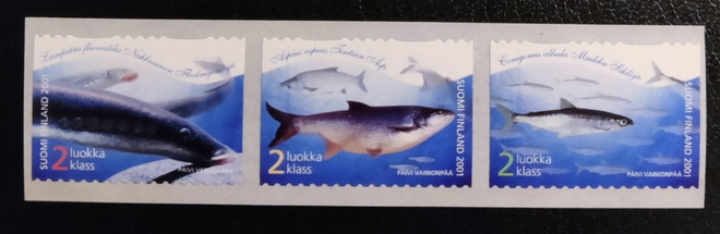 2001 Kaloja 2 lk yleismerkit **