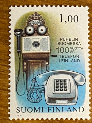 PUHELIN 100 VUOTTA SUOMESSA**