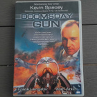 DVD: Doomsday Gun (Kevin Spacey 1994/2003) - pikkukuva 1