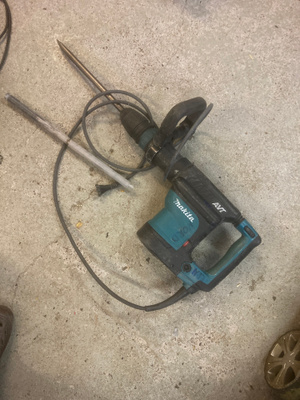 Makita piikkausvasara