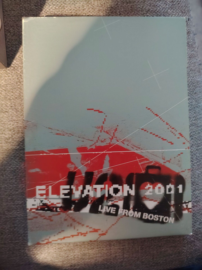 U2 Elevation 2001