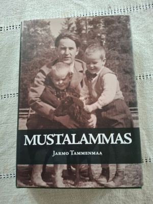 Jarmo Tammenmaa : Mustalammas, kinttupolulta Bulevardille