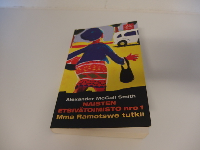 A. McCall Smith: Naisten etsivätoimisto nro 1