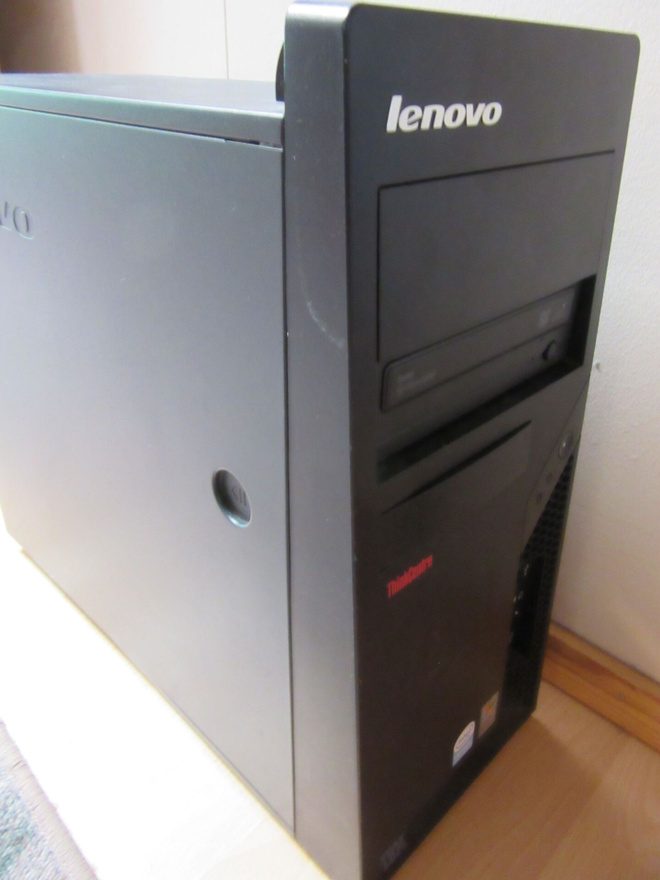 Lenovo XP ThinkCentre pöytäkone retro