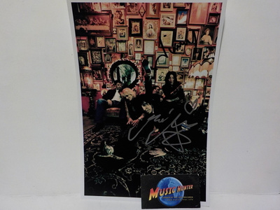 MICHAEL MONROE PROMOKUVA KAHDELLA NIMMARILLA