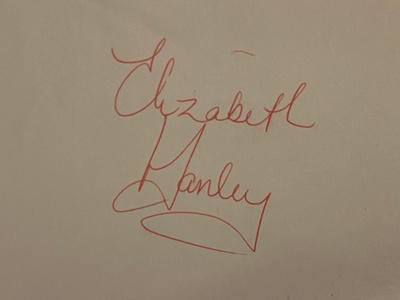 Elizabeth Manley nimikirjoitus paperilla