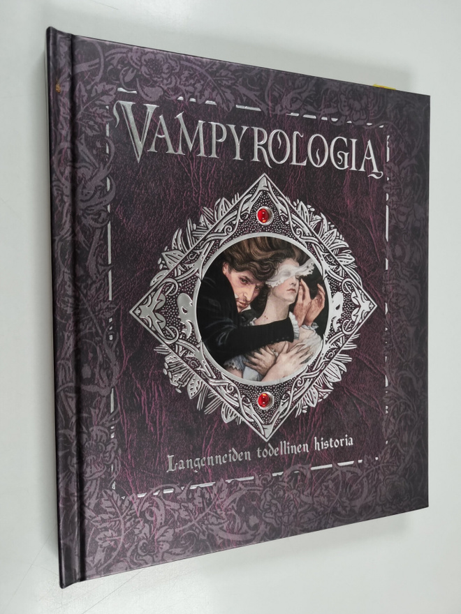 Nicky Raven : Vampyrologia : langenneiden todellinen hist...