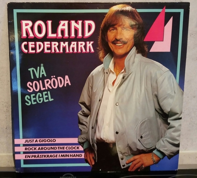 ROLAND CEDERMARK Två solröda segel  MLPH 1607 1985