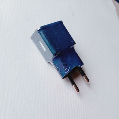 USB-laturi 5V / 1A – Uusi