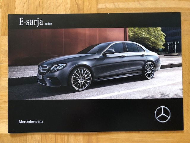 Esite Mercedes-Benz E-sarja W213 vuodelta 2016