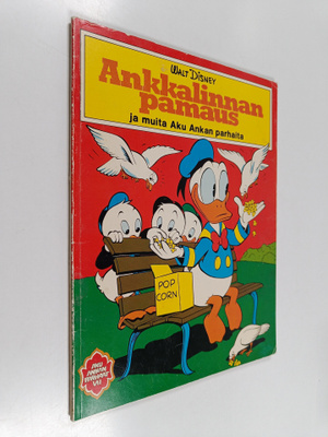 Walt Disney : Ankkalinnan pamaus ja muita Aku Ankan parhaita