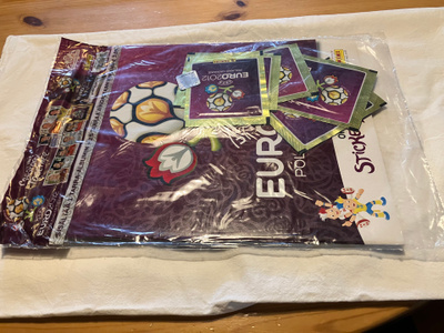 PANINI EURO 2012 OFFICIAL STICKER ALBUM UUSI