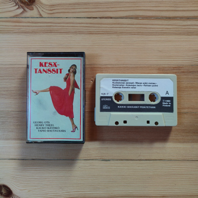 Various: Kesätanssit (Tapio Rautavaara) c-kasetti