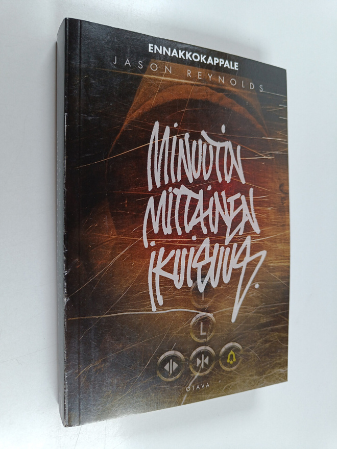 Jason Reynolds : Minuutin mittainen ikuisuus