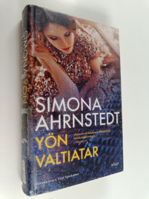 Simona Ahrnstedt : Yön valtiatar