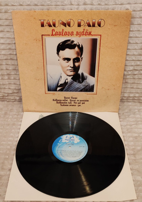 Tauno Palo Laulava Sydän lp