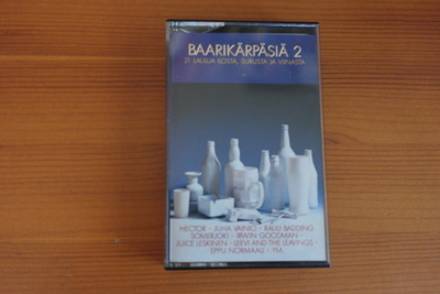 Baarikärpäsiä 2.C-kasetti.