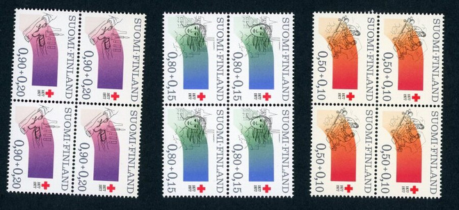 1977 Punainen Risti ( PR ) 4-löt **