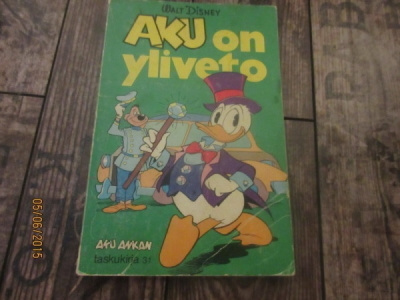 Aku Ankan taskukirja 31 - Aku on yliveto (1.painos)
