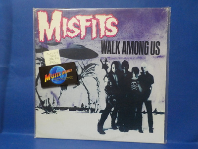 MISFITS - WALK AMONG US U.S. -82 PRESS EX/EX LP 2ND PRESS