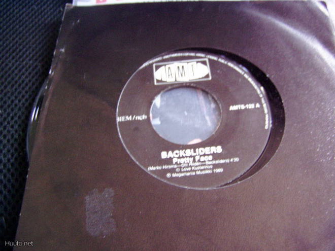 BACKSLIDERS - PRETTY FACE/WILLING BUT WEAK 7" VINYYLI ex-
