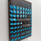Alec Ross : The Industries of the Future - pikkukuva 1