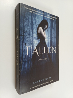 Lauren Kate : Fallen
