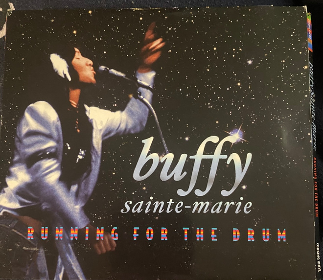 Buffy Sainte-Marie: Running for the Drum cd + dvd (2009)