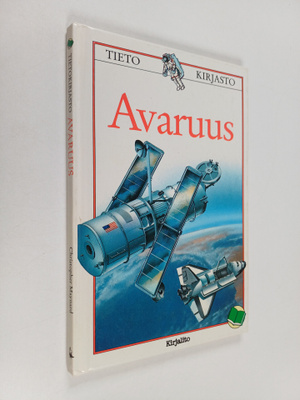 Christopher Maynard : Avaruus