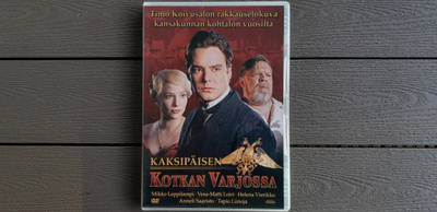 DVD: Kaksipäisen Kotkan Varjossa (O: Timo Koivusalo 2005)