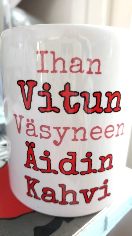 IHAN V.... VÄSYNEEN ÄIDIN KAHVI - MUKI