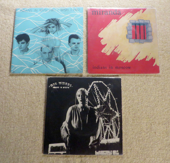 INDIANS IN MOSCOW: Kolme 7" vinyylisinkkua (80's Synth, new