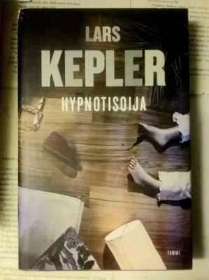 Lars Kepler - Hypnotisoija (sid.)