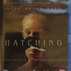 Hatching (2022) Blu-ray (Pahanhautoja) - pikkukuva 1